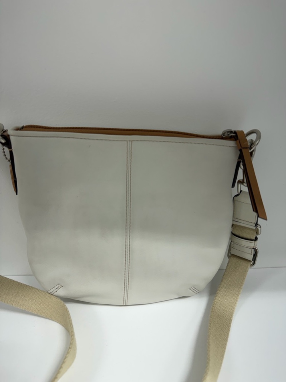 Authentic Coach Cream Leather Crossbody Bag | Neutral Everyday Shoulder Purse - Picture 6 of 13